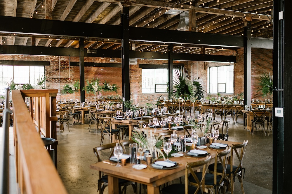 Modern elegance themed wedding at INDUSTRY