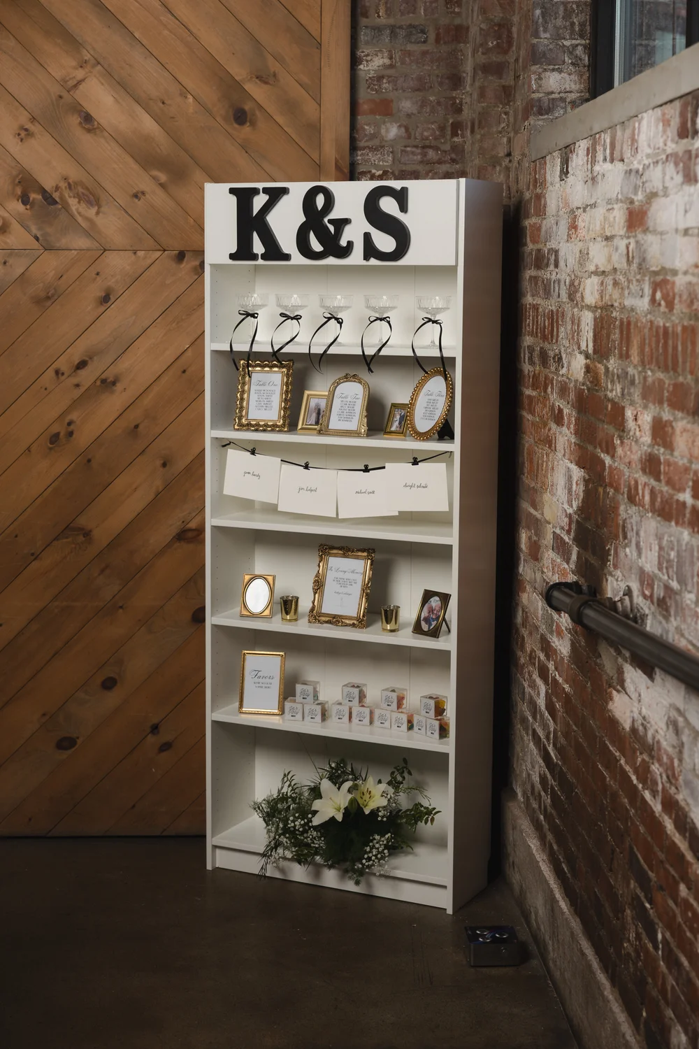 Styled wedding decor display at INDUSTRY winter open house Indianapolis