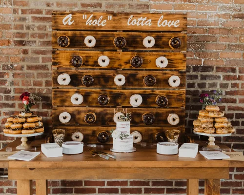 DAHMS-WEDDING-FOREGROUND-STUDIO-217.webp DAHMS-WEDDING-FOREGROUND-STUDIO-217.webp